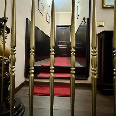 La Favorita Guesthouse Boutique Craiova Extérieur photo