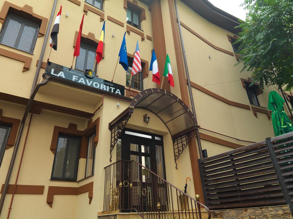 La Favorita Guesthouse Boutique Craiova Extérieur photo